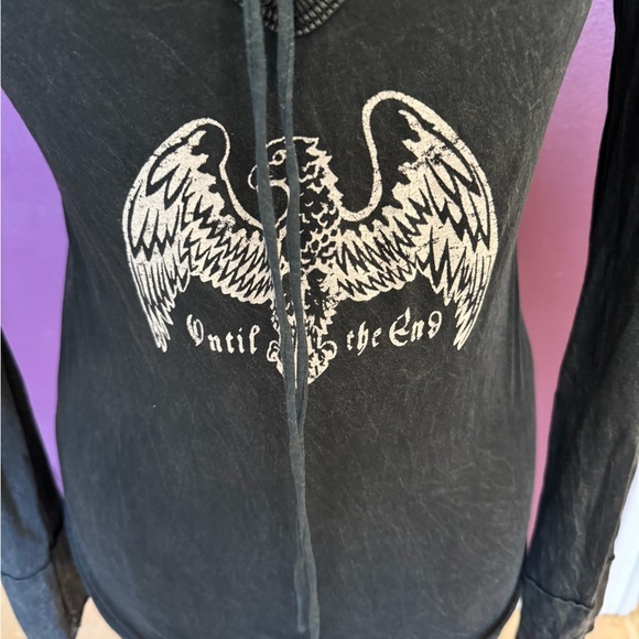 Primevil 💙 tunic. Super cool looking on M - Picture 5 of 5